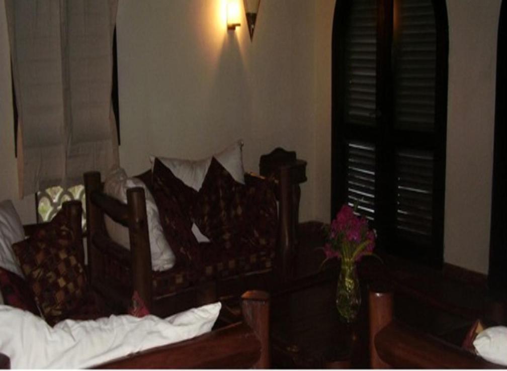 Hill Park Hotel - Tiwi Beach ห้อง รูปภาพ